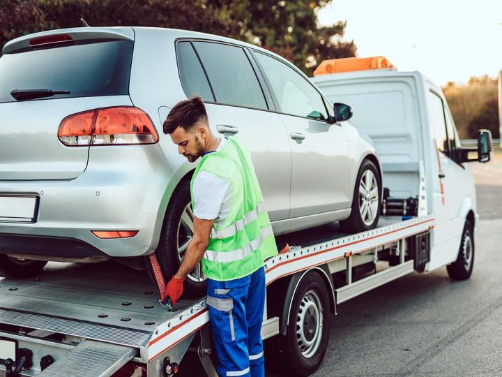Service de remorquage, Longueuil